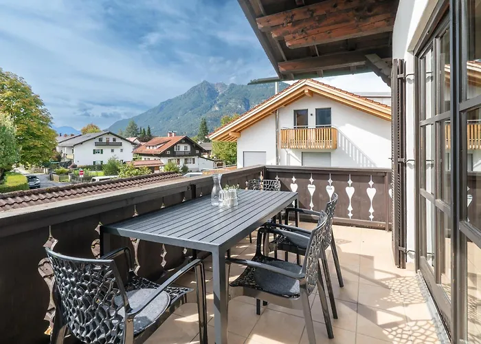 3-Zimmer-Rueckzugsort Mit Panoramabalkon In Bestlage