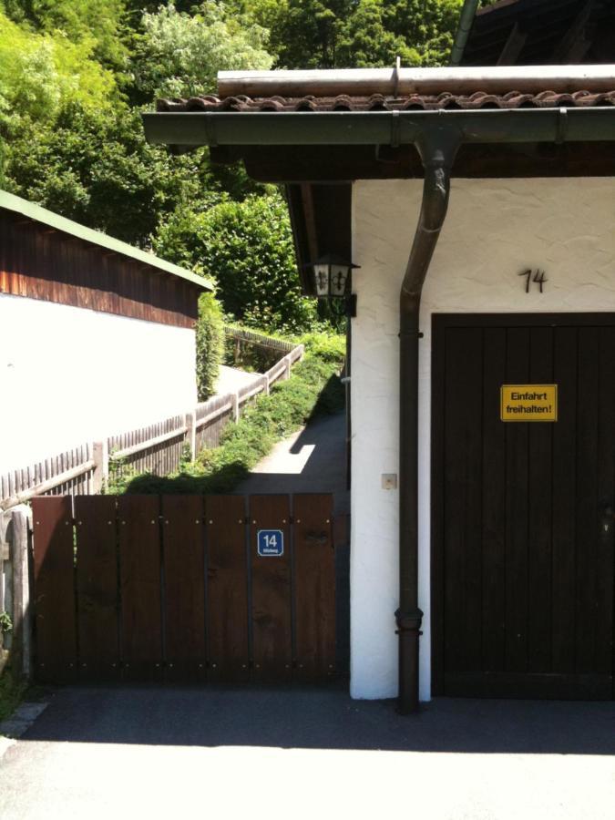 3-zimmer-rueckzugsort Mit Panoramabalkon In Bestlage